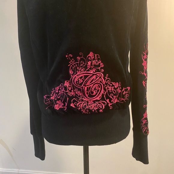 Women’s Coogie Velour Tracksuit - Picture 15 of 17